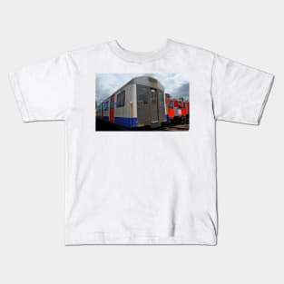 London Underground D Stock Kids T-Shirt